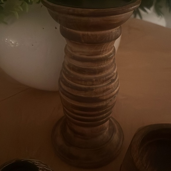 Mango Wood Candle pillars - Picture 3 of 4